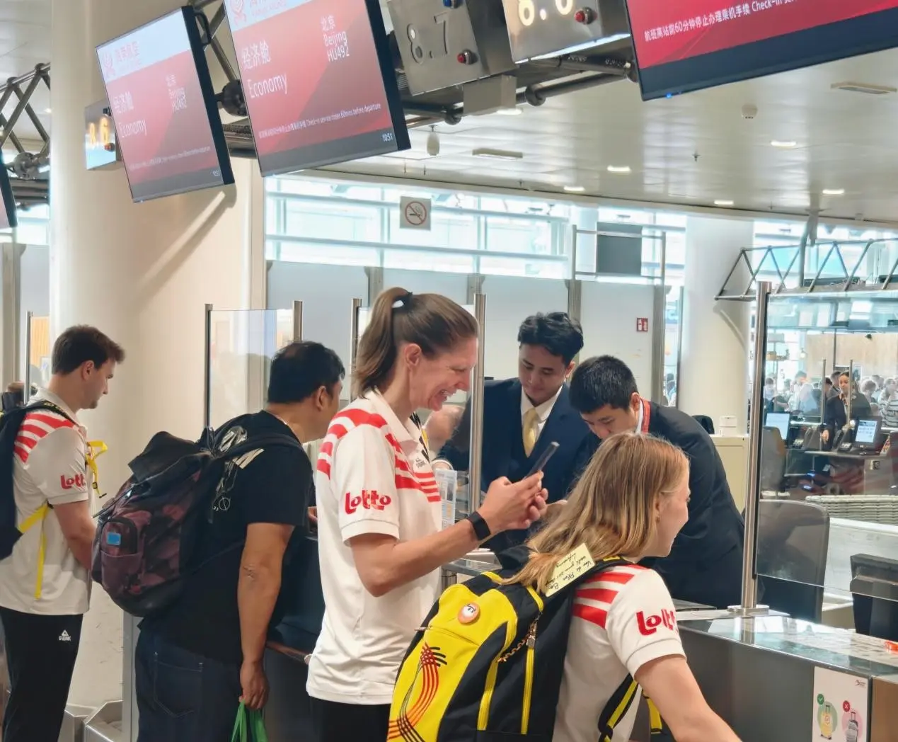 让代表团对 让代表团对